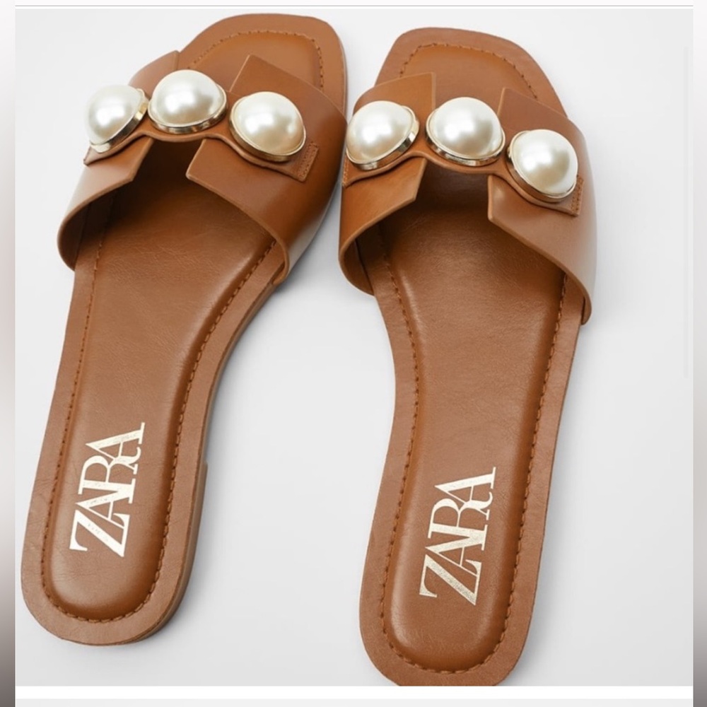 Women’s ZARA slides size 40
